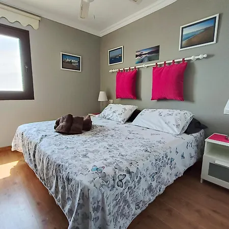 아파트 Cristianos Ocean View 2 Bedrooms *