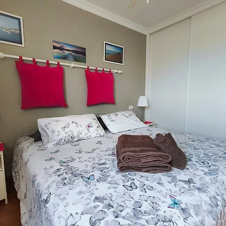Cristianos Ocean View 2 Bedrooms 아파트